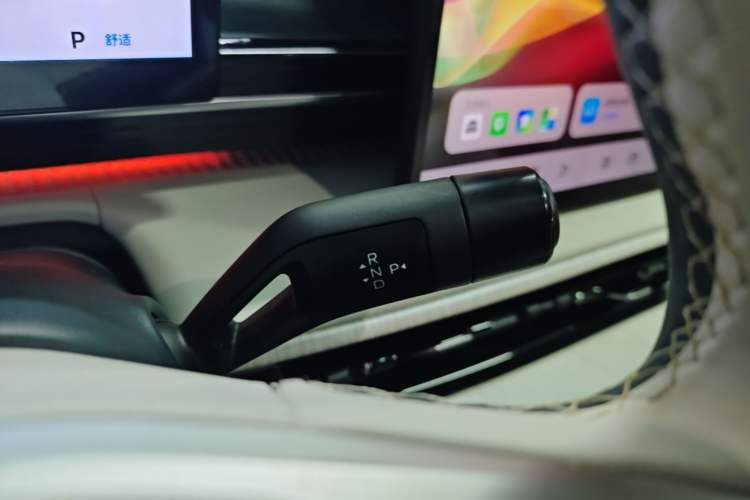 Used Geely Galaxy E5 2024 530 km Exploration+ Version Gear Lever