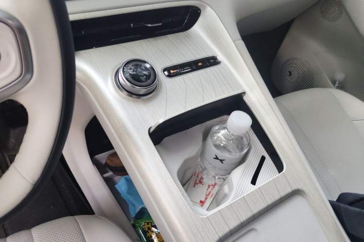Used Geely Galaxy E5 2024 440km Launch Edition Gear Lever