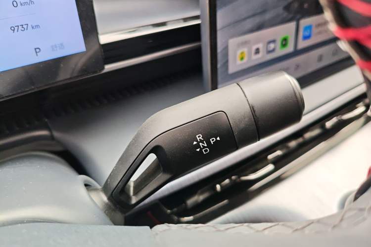 Used Geely Galaxy E5 2024 530 km Exploration+ Version Gear Lever