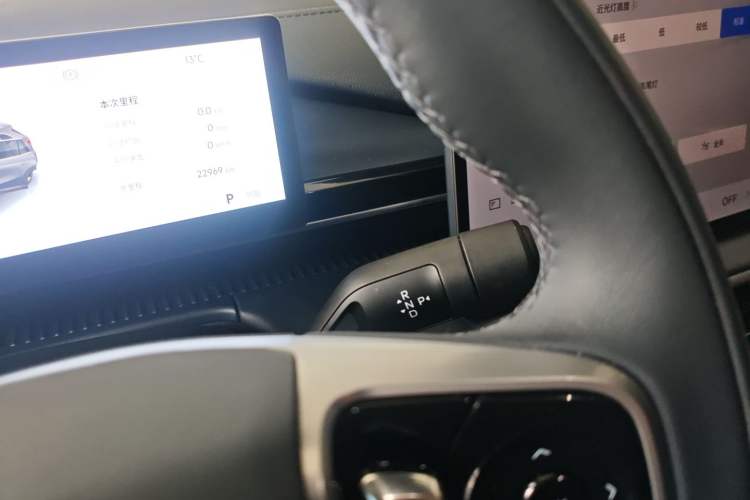 Used Geely Galaxy E5 2024 440km Launch Edition Gear Lever