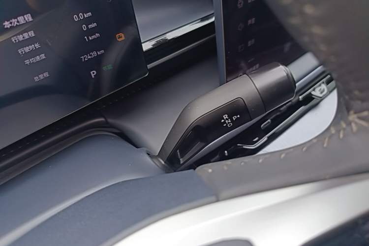 Used Geely Galaxy E5 2024 530 km Exploration+ Version Gear Lever