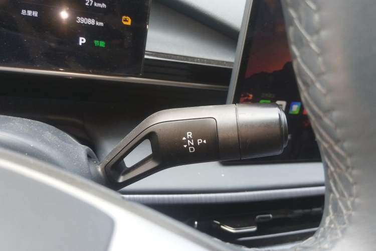 Used Geely Galaxy E5 2024 530km Starship Edition Gear Lever