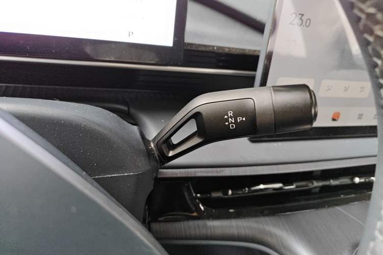 Used Geely Galaxy E5 2024 530km Starship Edition Gear Lever