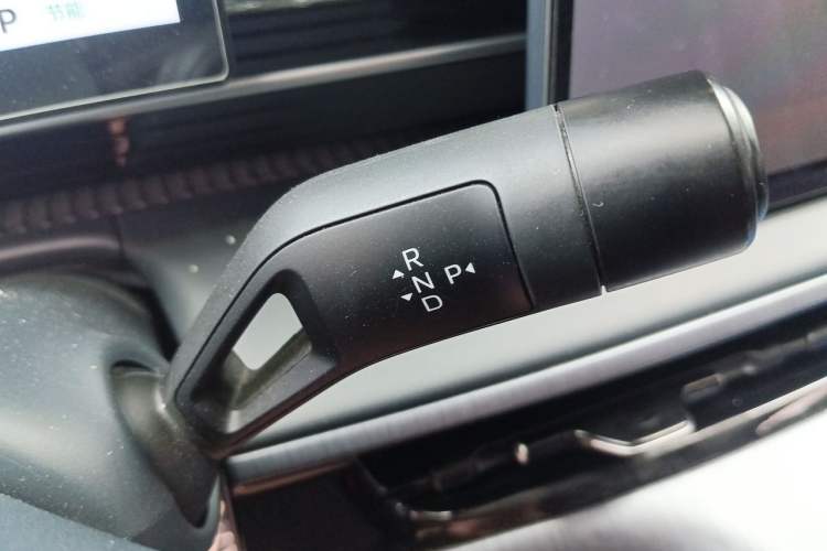 Used Geely Galaxy E5 2024 530 km Exploration+ Version Gear Lever