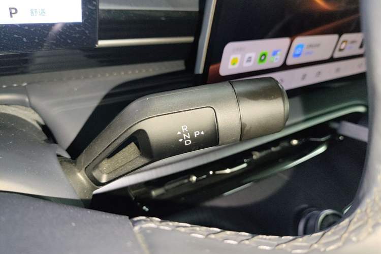Used Geely Galaxy E5 2024 440km Exploration Version Gear Lever