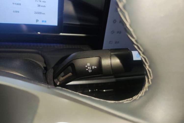 Used Geely Galaxy E5 2024 530km Starship Edition Gear Lever