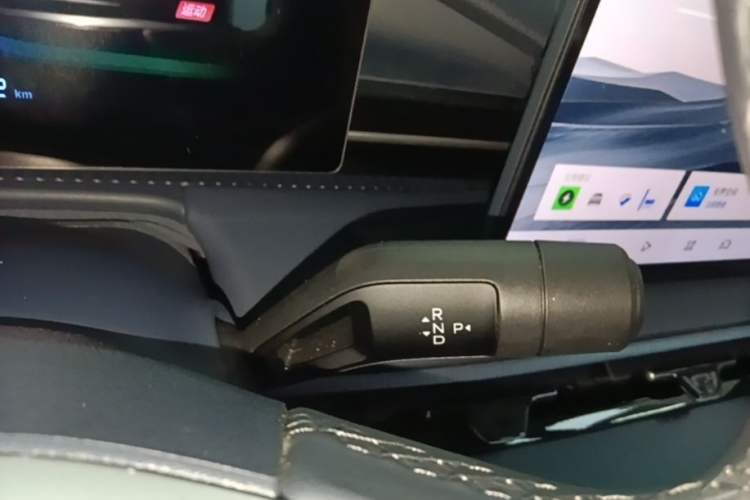 Used Geely Galaxy E5 2024 Model 530km Business Edition Gear Lever