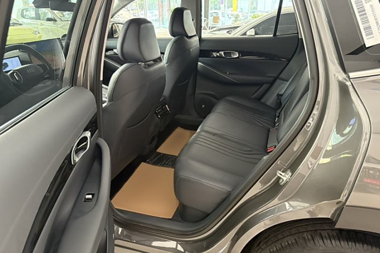 Used Geely Galaxy E5 2024 530km Starship Edition Interior 1