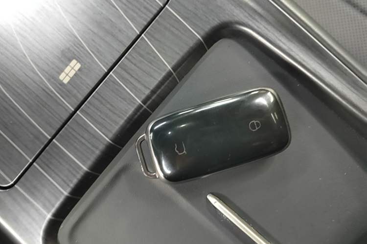 Used Geely Galaxy E5 2024 440km Exploration Version Interior 1