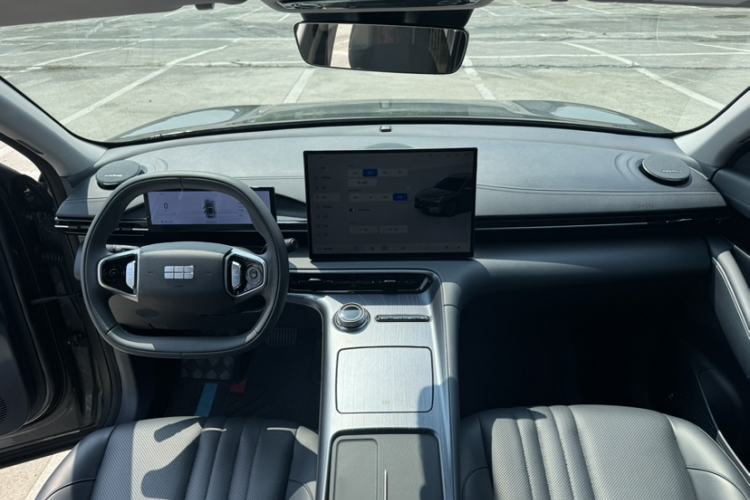 Used Geely Galaxy E5 2024 440km Exploration Version Interior 11
