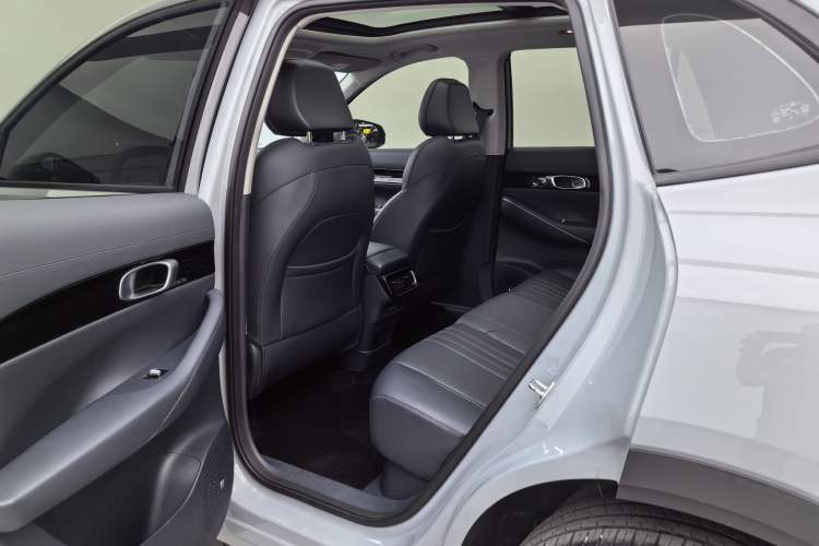 Used Geely Galaxy E5 2024 440km Exploration Version Interior 2