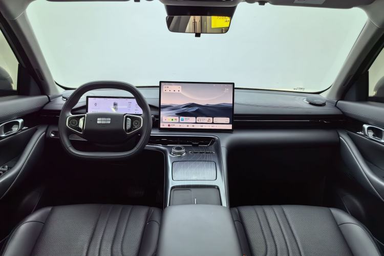 Used Geely Galaxy E5 2024 440km Exploration Version Interior 3