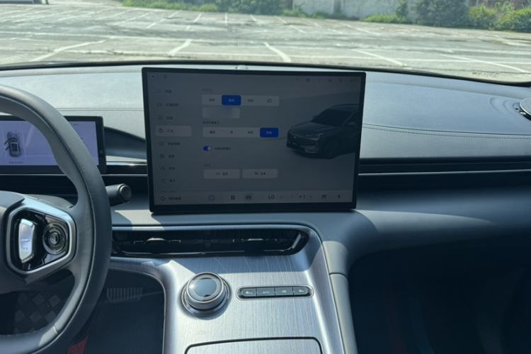 Used Geely Galaxy E5 2024 440km Exploration Version Interior 9