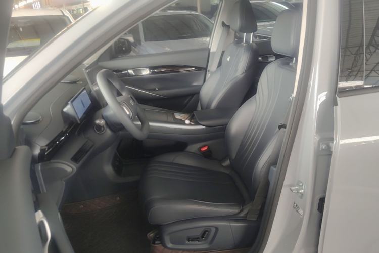 Used Geely Galaxy E5 2024 440km Launch Edition Left Front Seat