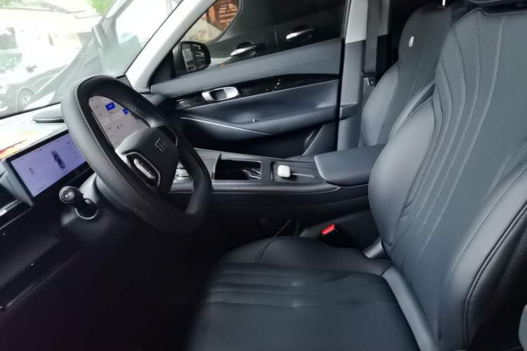 Used Geely Galaxy E5 2024 530km Long-Range Version Left Front Seat