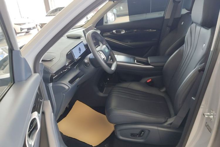 Used Geely Galaxy E5 2024 440km Launch Edition Left Front Seat