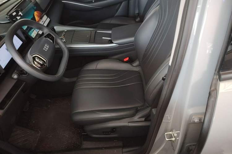 Used Geely Galaxy E5 2024 530km Long-Range Version Left Front Seat