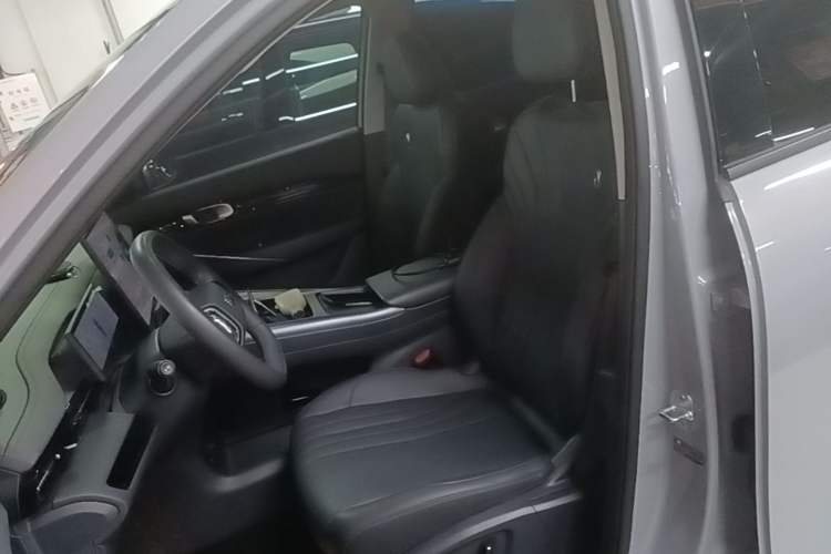 Used Geely Galaxy E5 2024 440km Launch Edition Left Front Seat