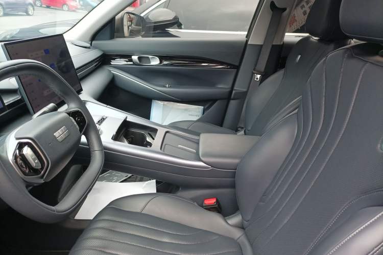 Used Geely Galaxy E5 2024 440km Launch Edition Left Front Seat