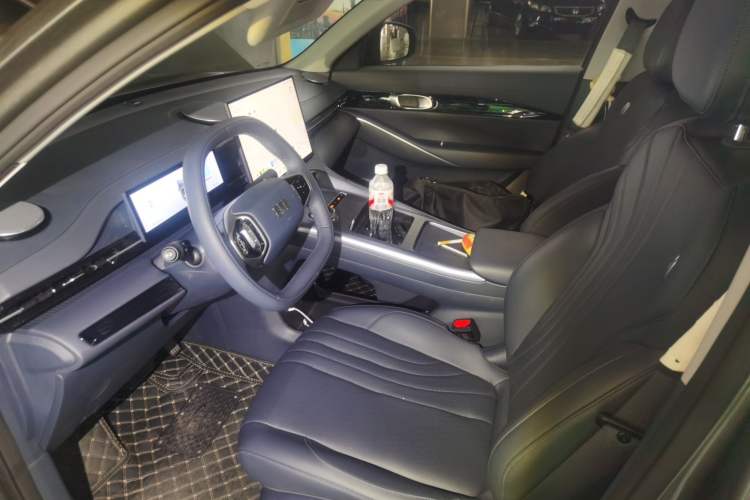 Used Geely Galaxy E5 2024 440km Launch Edition Left Front Seat