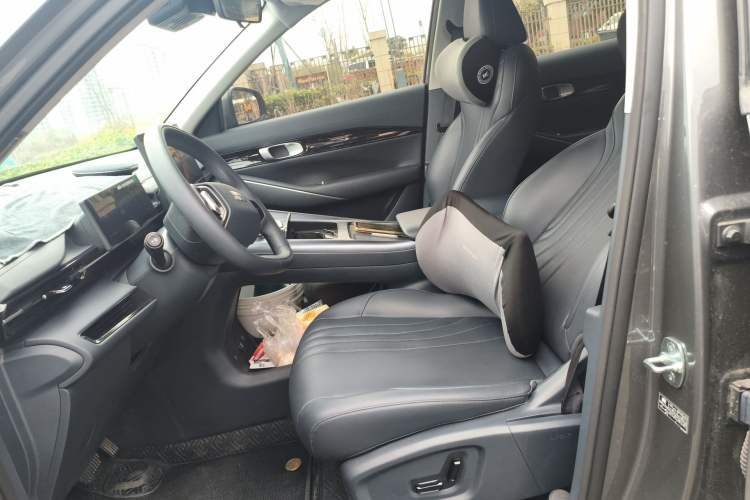 Used Geely Galaxy E5 2024 440km Launch Edition Left Front Seat