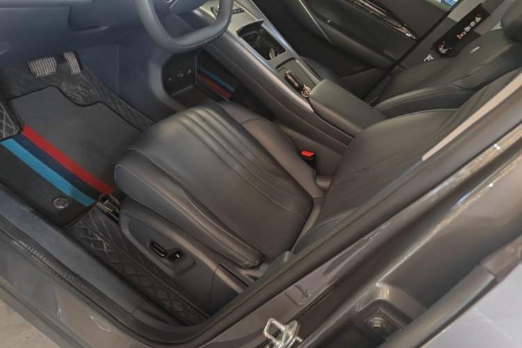 Used Geely Galaxy E5 2024 530km Starship Edition Left Front Seat