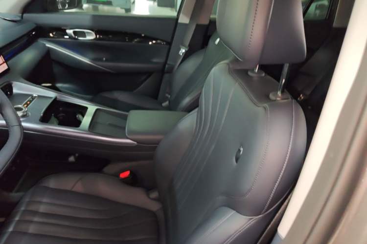 Used Geely Galaxy E5 2024 530 km Exploration+ Version Left Front Seat
