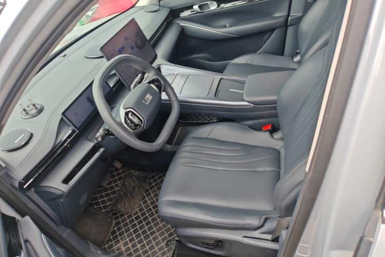 Used Geely Galaxy E5 2024 440km Exploration Version Left Front Seat