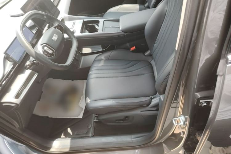 Used Geely Galaxy E5 2024 530km Starship Edition Left Front Seat