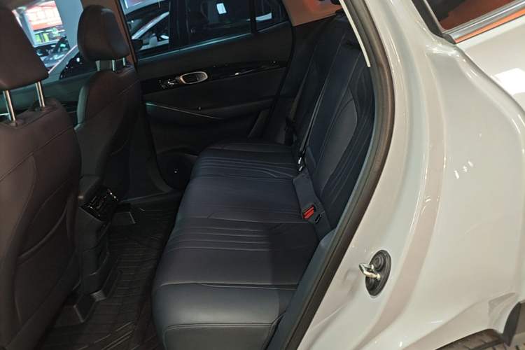 Used Geely Galaxy E5 2024 530 km Exploration+ Version Left Rear Seat