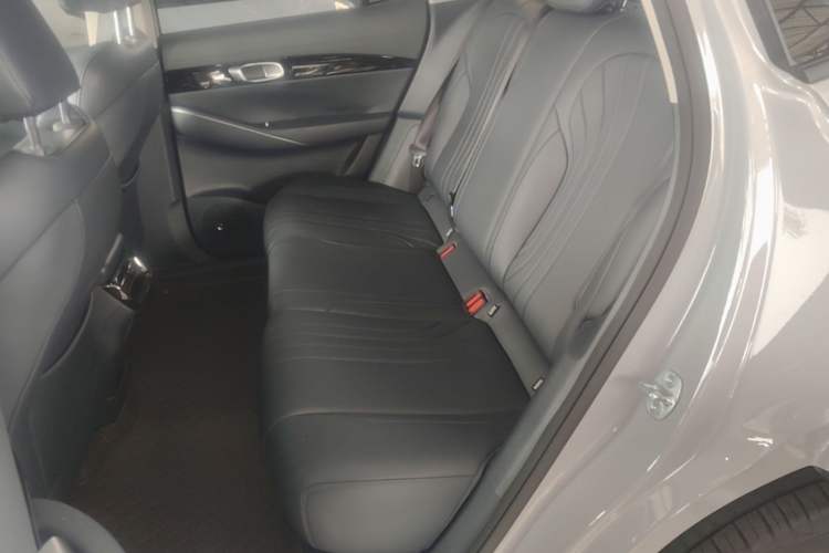 Used Geely Galaxy E5 2024 440km Launch Edition Left Rear Seat