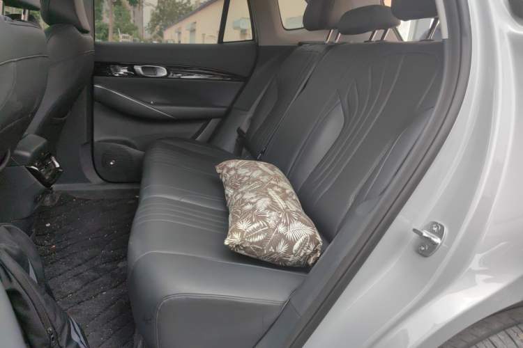 Used Geely Galaxy E5 2024 440km Exploration Version Left Rear Seat