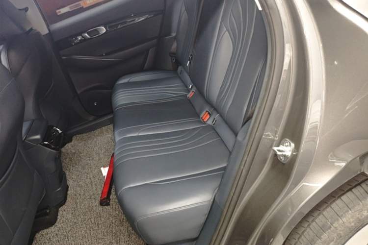 Used Geely Galaxy E5 2024 440km Launch Edition Left Rear Seat