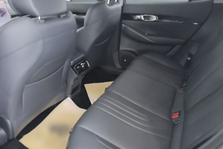 Used Geely Galaxy E5 2024 440km Exploration Version Left Rear Seat