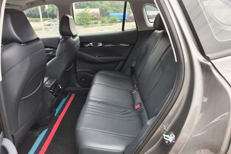 Used Geely Galaxy E5 2024 440km Exploration Version Left Rear Seat