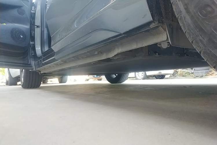 Used Geely Galaxy E5 2024 440km Exploration Version Left Side Sill
