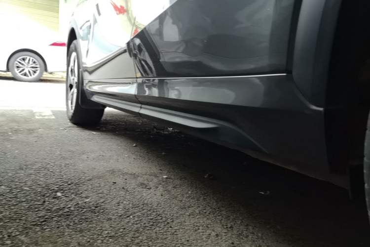 Used Geely Galaxy E5 2024 530km Long-Range Version Left Side Sill