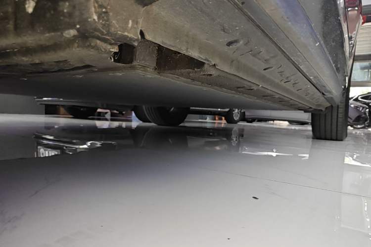 Used Geely Galaxy E5 2024 440km Exploration Version Left Side Sill