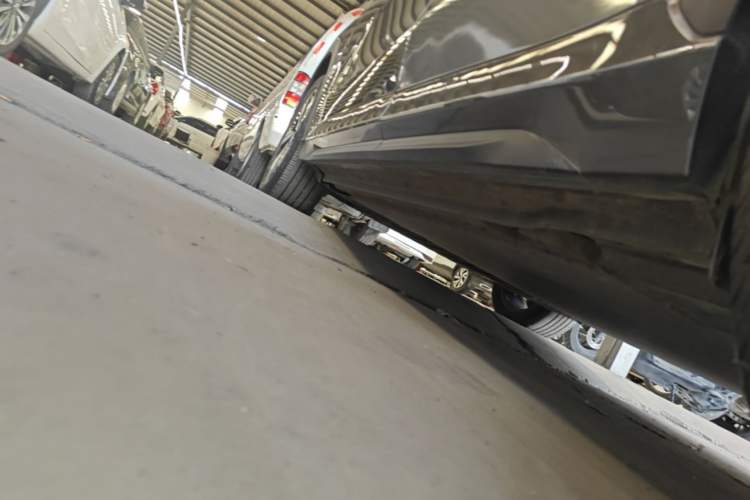 Used Geely Galaxy E5 2024 530km Starship Edition Left Side Sill
