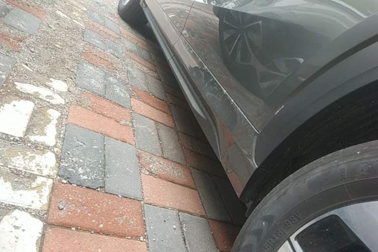 Used Geely Galaxy E5 2024 530 km Exploration+ Version Left Side Sill