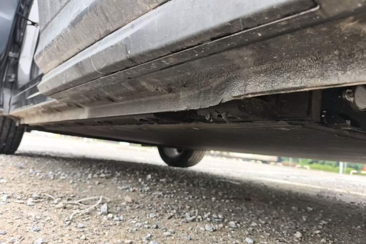 Used Geely Galaxy E5 2024 440km Exploration Version Left Side Sill