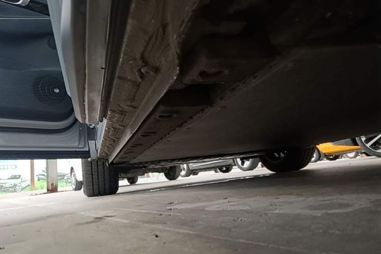 Used Geely Galaxy E5 2024 530 km Exploration+ Version Left Side Sill