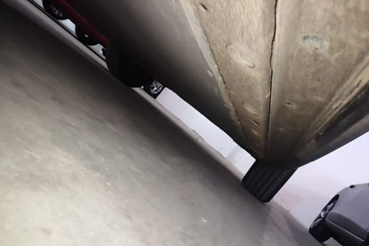 Used Geely Galaxy E5 2024 440km Launch Edition Left Side Sill