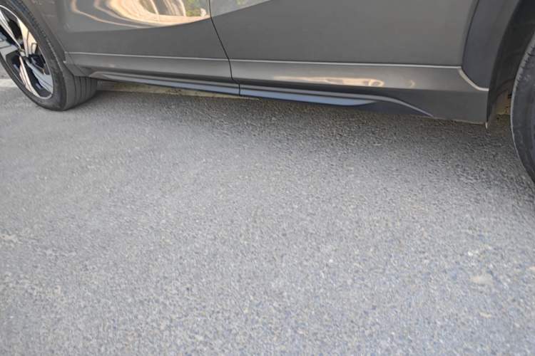 Used Geely Galaxy E5 2024 530km Starship Edition Left Side Sill