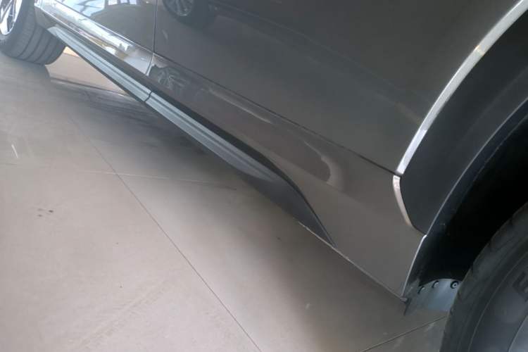 Used Geely Galaxy E5 2024 440km Exploration Version Left Side Sill