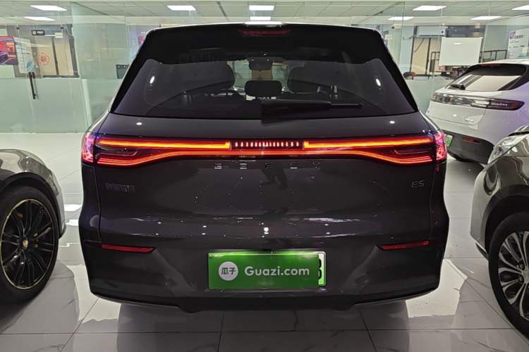 Used Geely Galaxy E5 2024 440km Exploration Version Rear