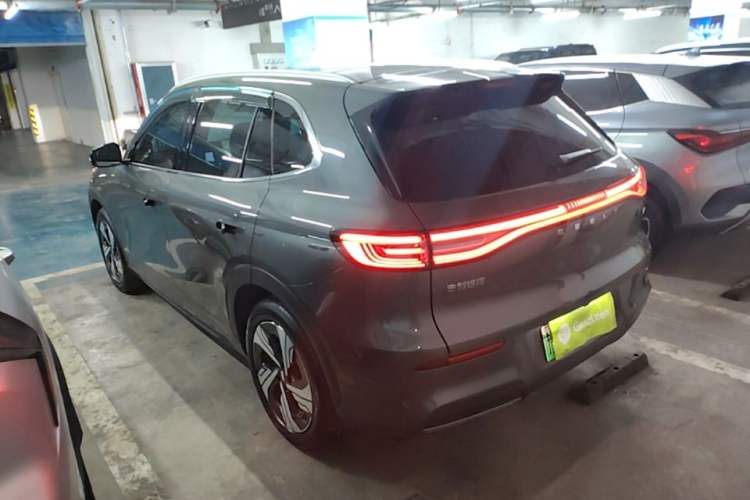 Used Geely Galaxy E5 2024 530km Starship Edition Rear Left 45 Deg