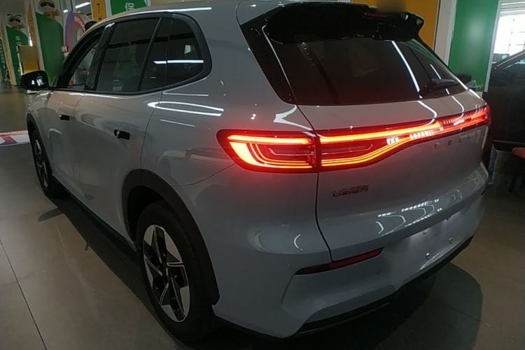Used Geely Galaxy E5 2024 440km Launch Edition Rear Left 45 Deg