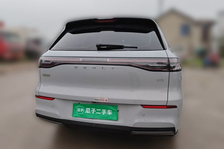 Used Geely Galaxy E5 2024 530km Long-Range Version Rear