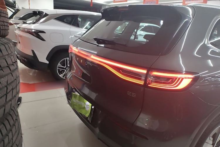 Used Geely Galaxy E5 2024 530km Starship Edition Rear